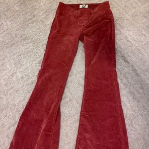 NEVER WORN! SOFT Free People Jean Bellbottoms (COLOR: BURGUNDY)